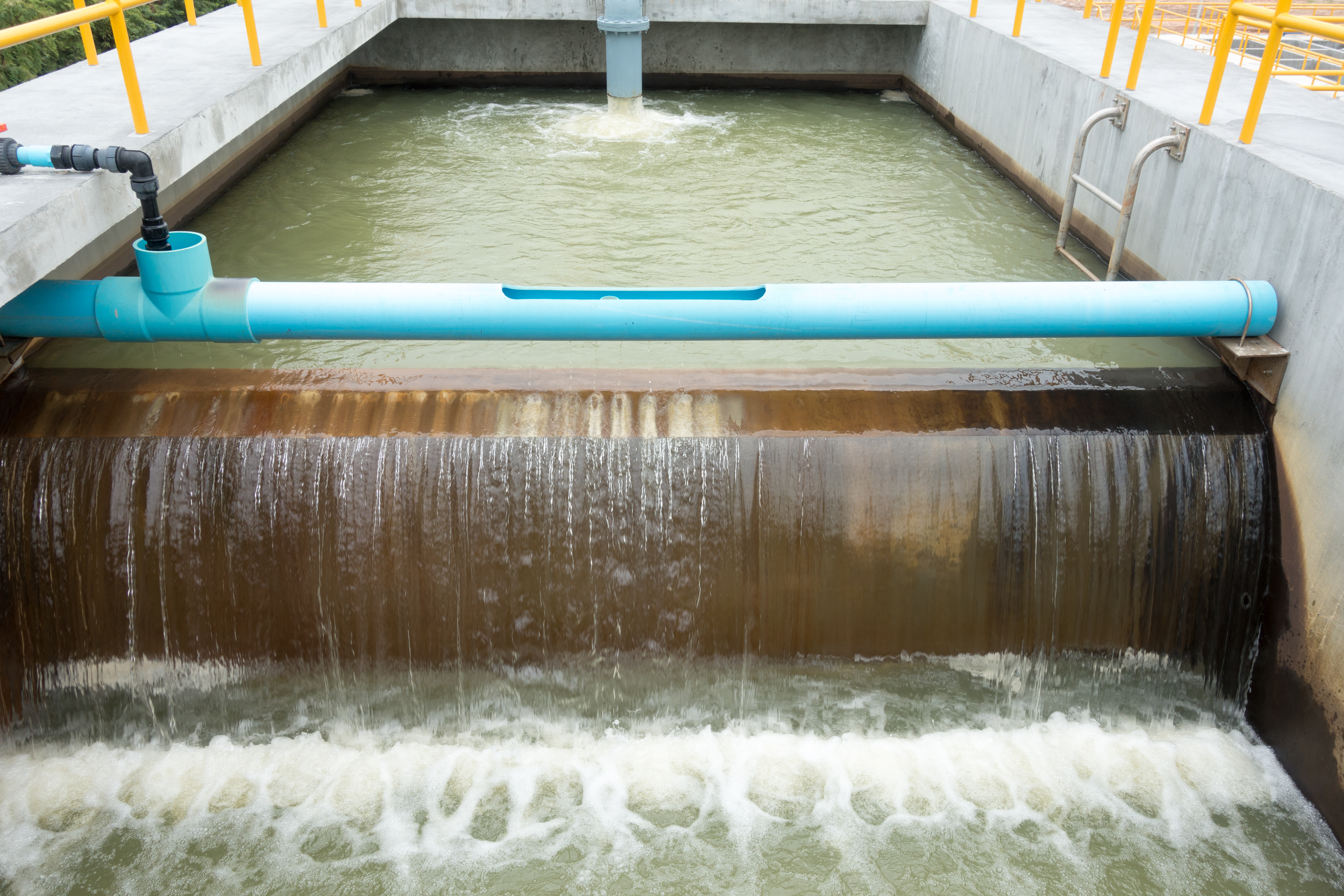 Flocculant,Dosing,Systems,In,Water,Treatment,Plant